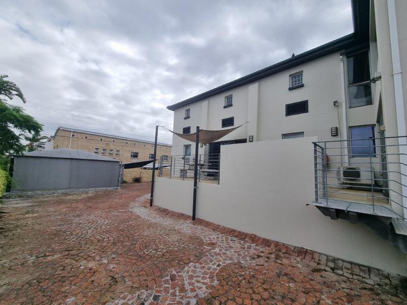 To Let commercial Property for Rent in Newton Park Eastern Cape